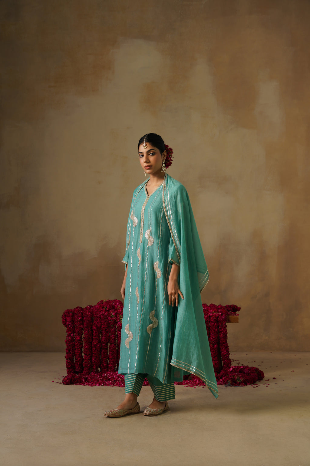Mehekti Blue Gota Mul Chanderi Kurta Set