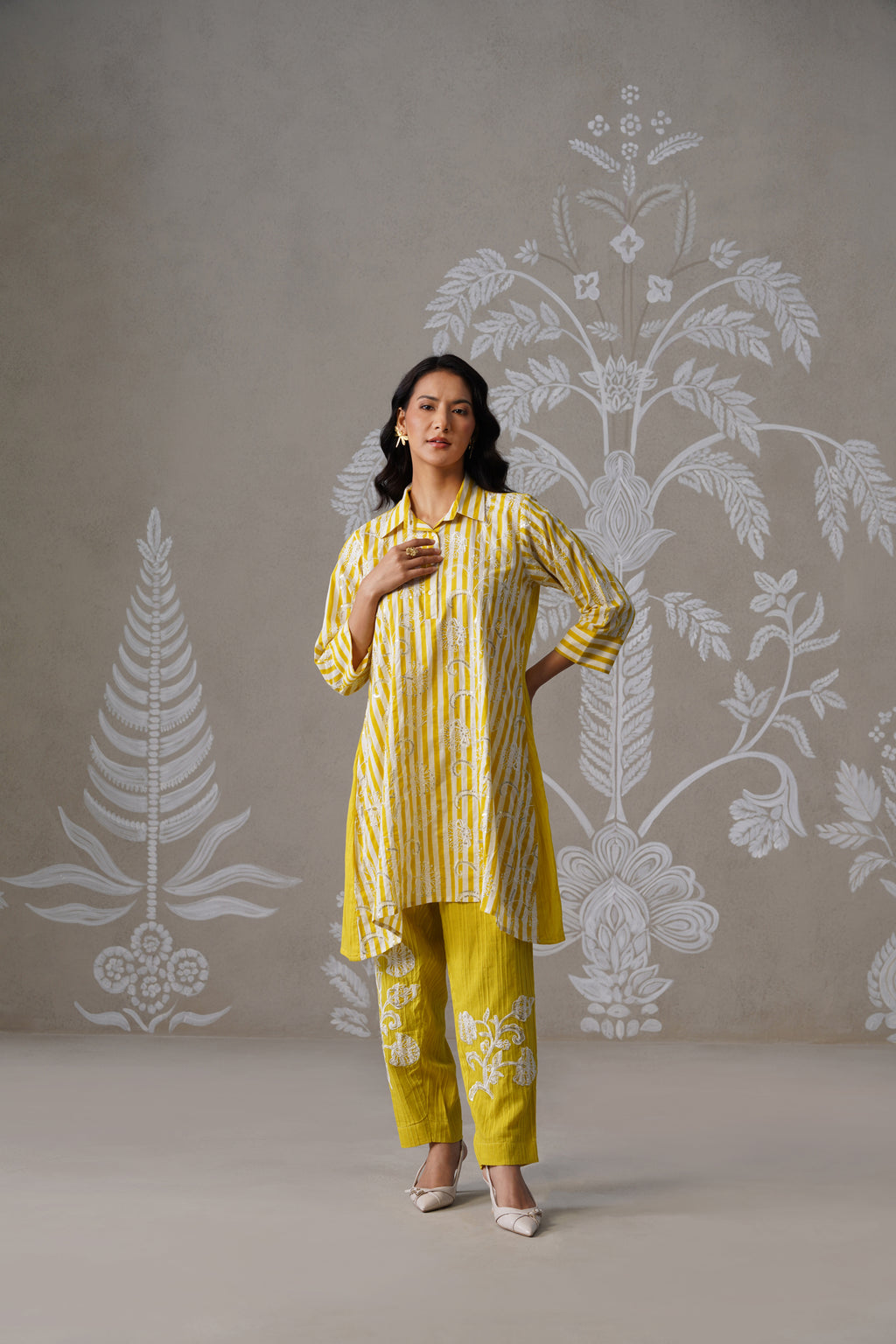 Meherban Yellow Thread Work Cotton Set