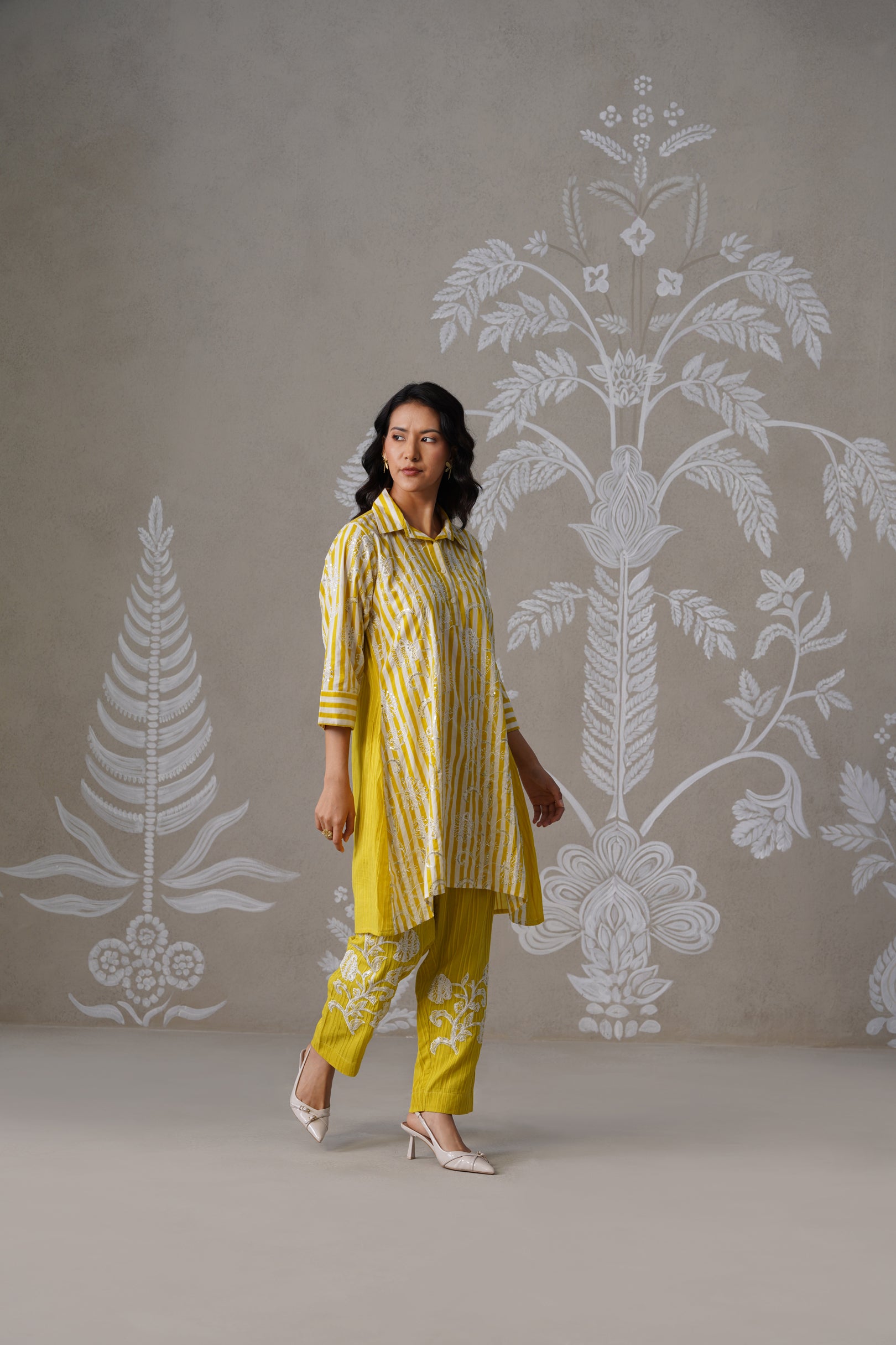 Meherban Yellow Thread Work Cotton Set