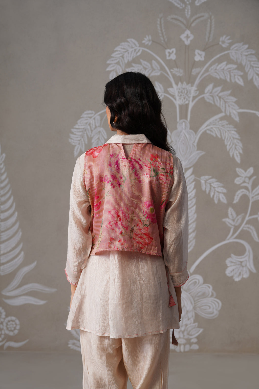Meherban Crushed Tissue Pink Printed Short Jacket Set