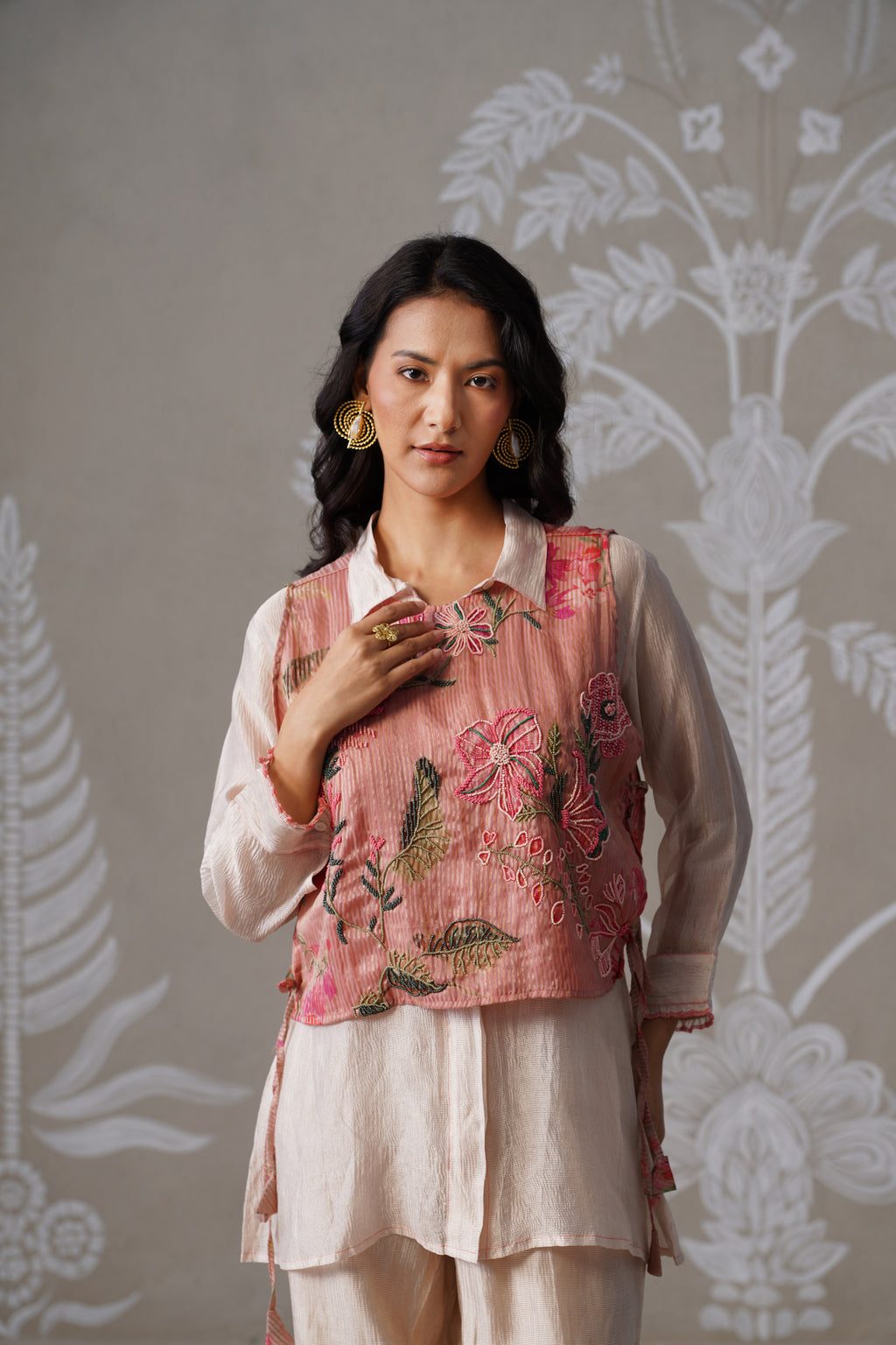 Meherban Crushed Tissue Pink Printed Short Jacket Set