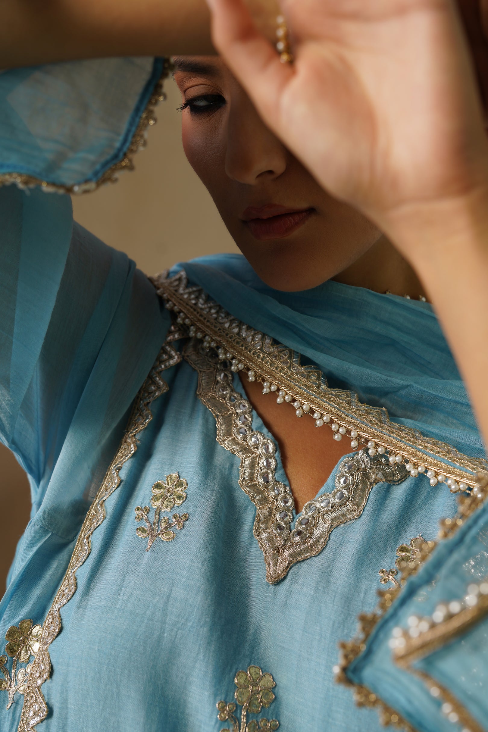Mehekti Blue Dori Work Mul Chanderi Set